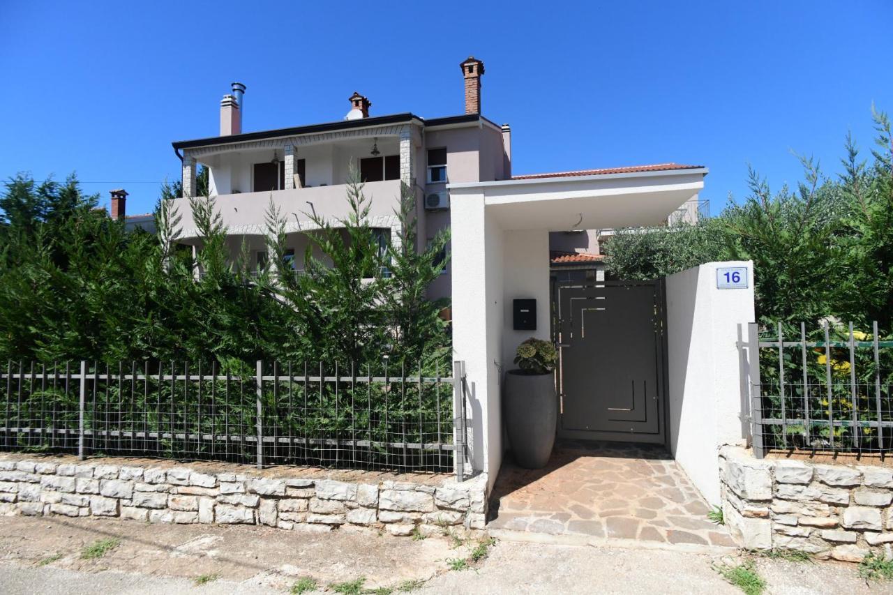 Luxury Apartment Vabriga Tar-Vabriga Luaran gambar
